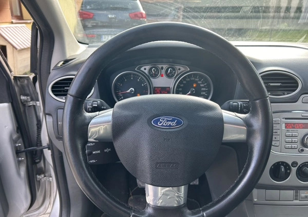 Ford Focus cena 15900 przebieg: 239000, rok produkcji 2009 z Żelechów małe 631